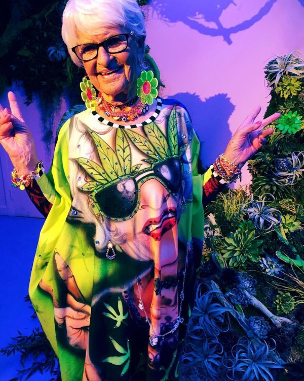 айрис апфель