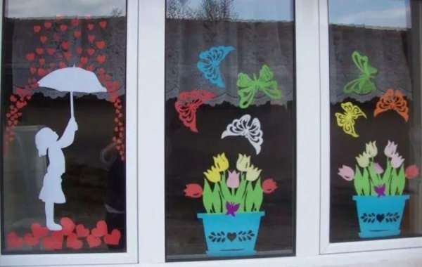 украшение окон весна