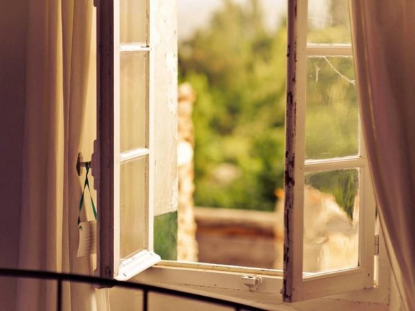 вид из деревенского окна