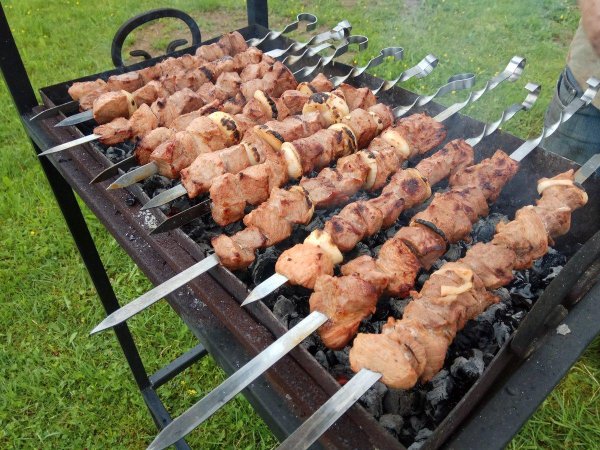 готовим шашлыки