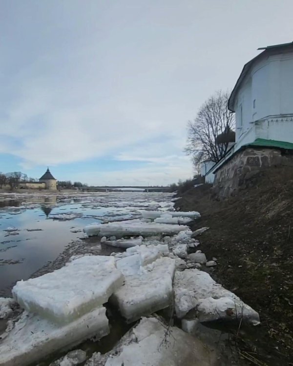 псков мирожский монастырь потоп