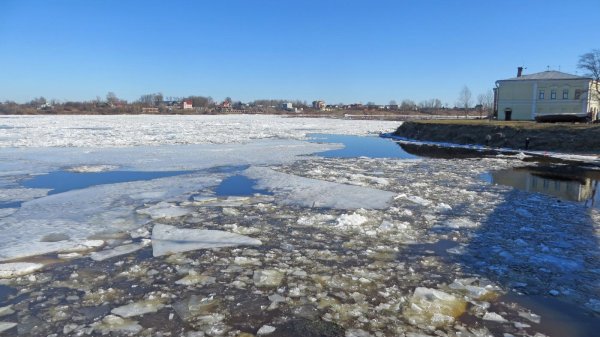 ледоход великий устюг 2023