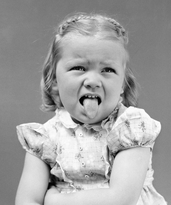 злая девочка