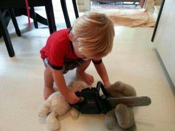 игрушечная бензопила