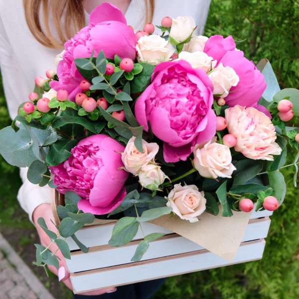 розоподобные пионы