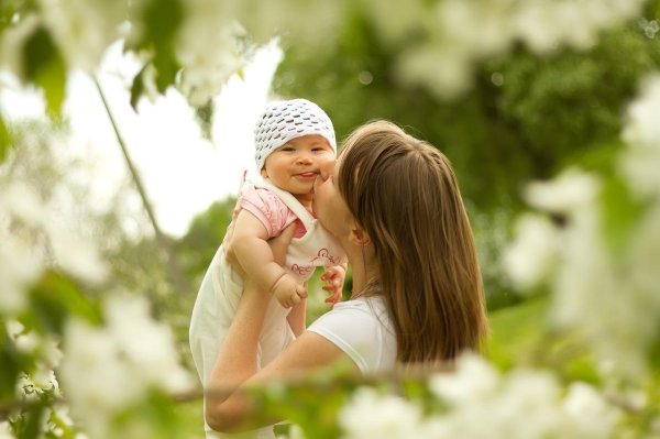 счастливая мама счастливый ребенок