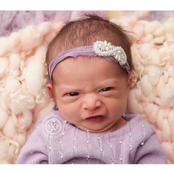 очаровательный младенец