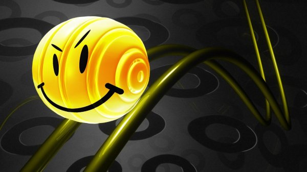 улыбается смайлик