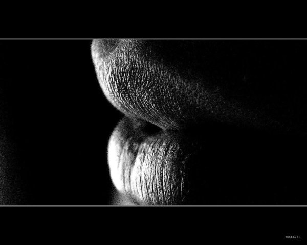 женские губы