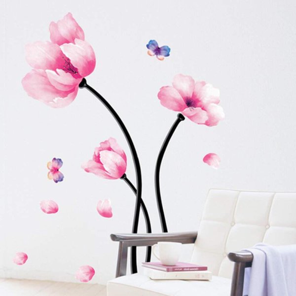 цветок на стене