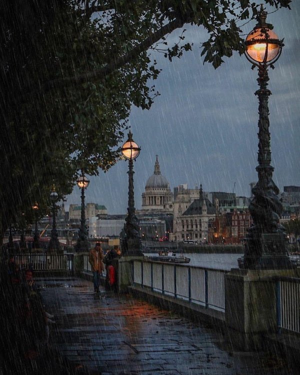 london in the rain