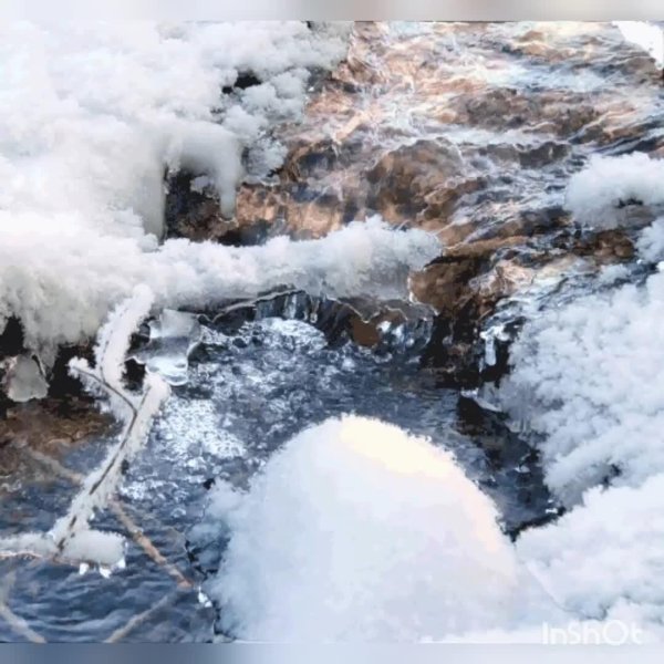 лед на реке