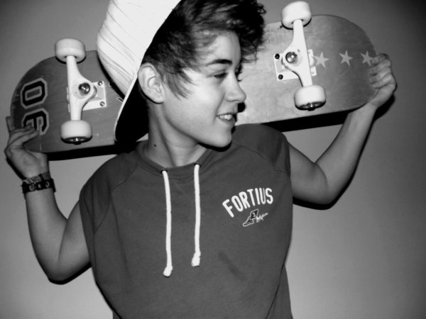 джастина бибер