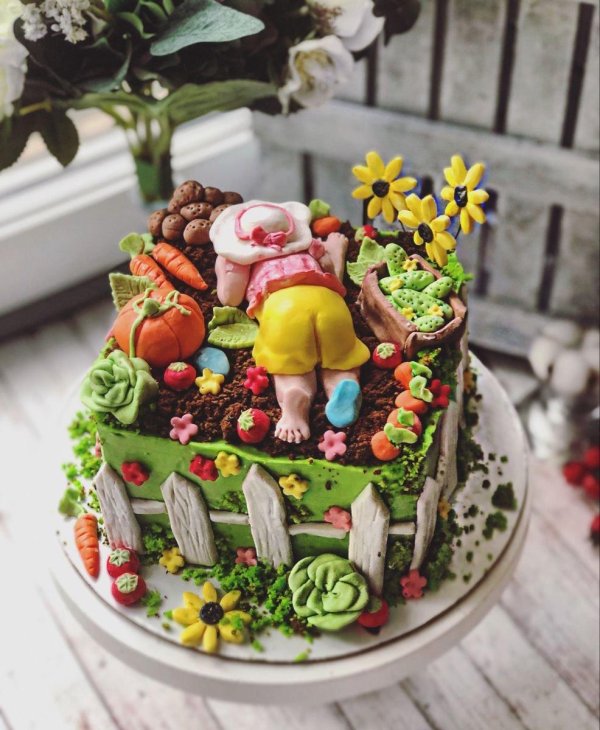 бабушке торт