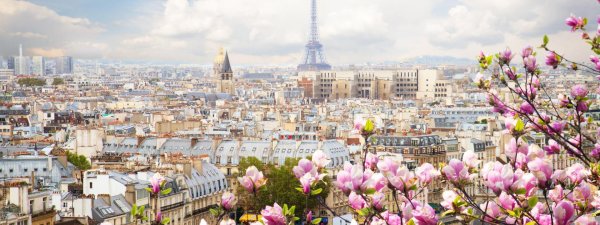 весенний париж