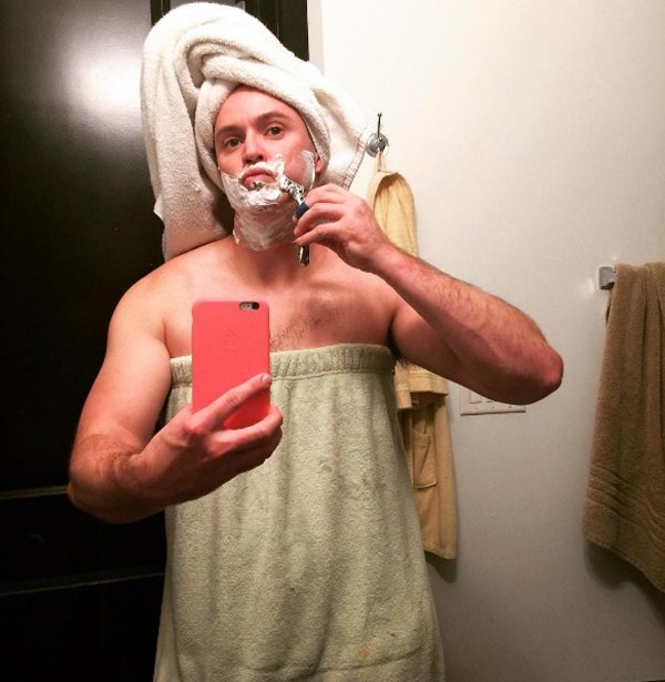 мужчина после душа