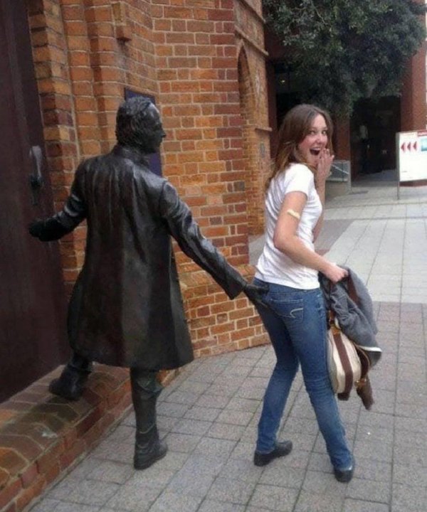 прикольные памятники