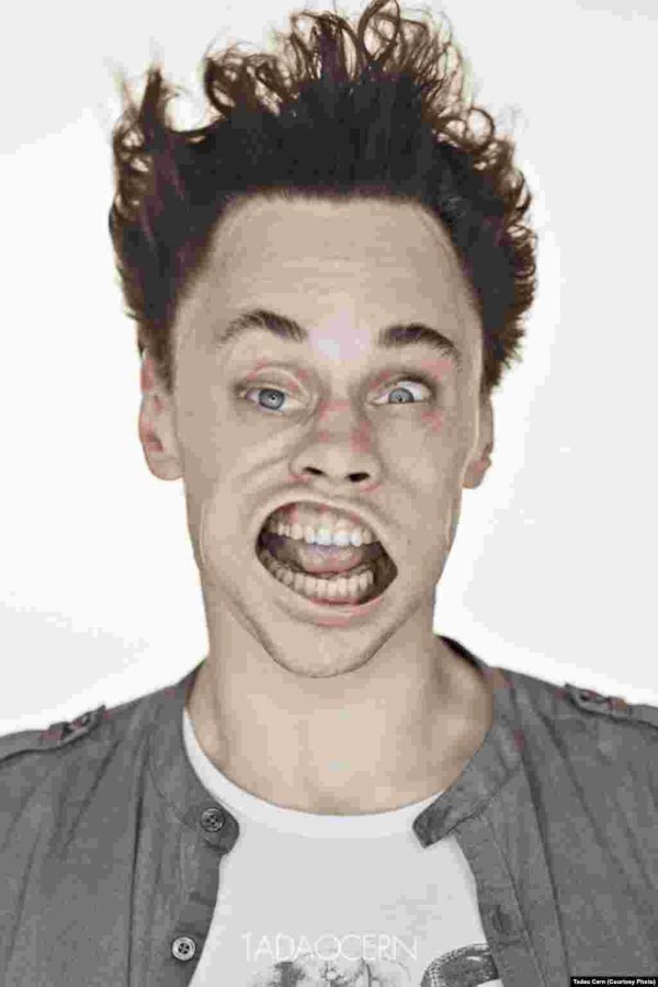 лицо сумасшедшего