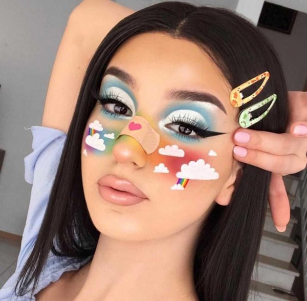 необычные макияжи