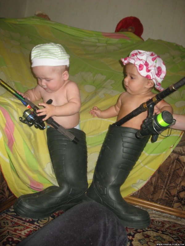 смешной рыбак