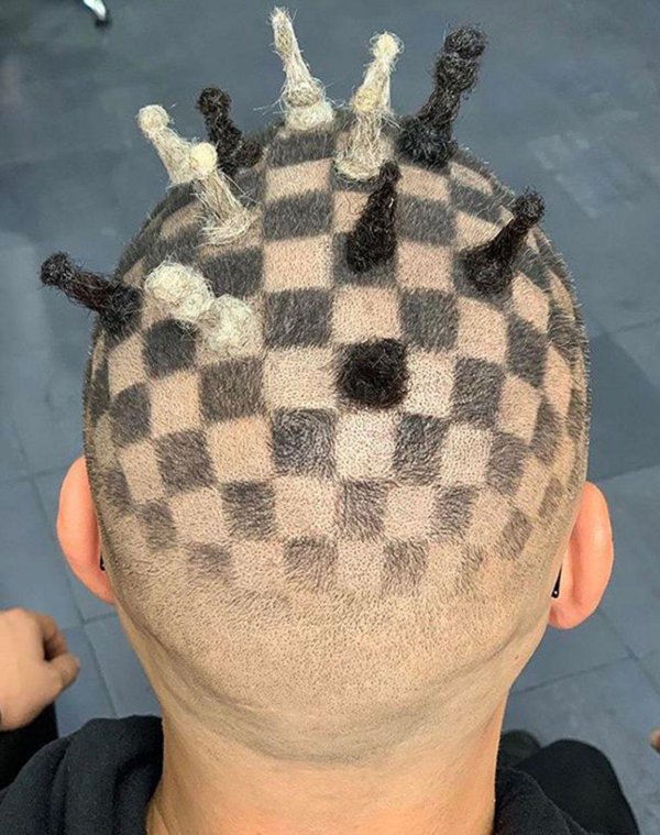 прически странные