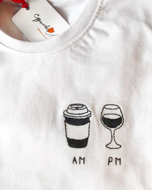 минималистичные вышивки на футболке