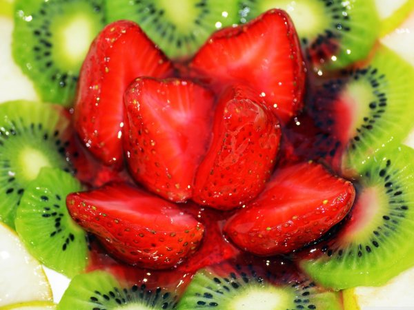 клубника киви