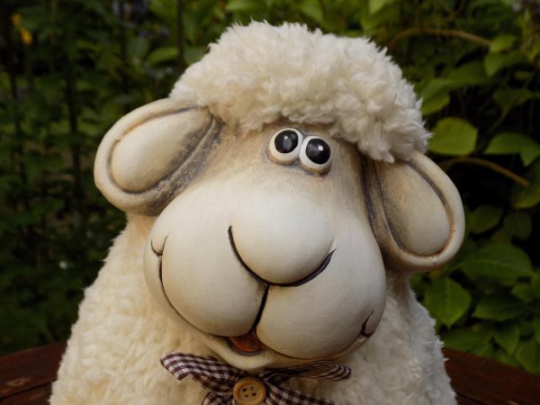 овца игрушка
