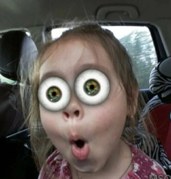 баба с выпученными глазами