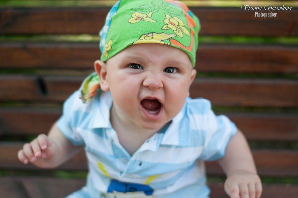 смешной мальчик