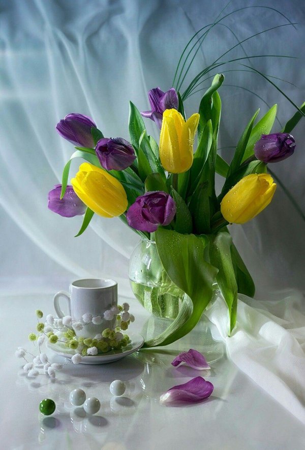 весенний натюрморт