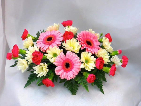 композиция с герберами