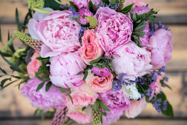 пионовый букет