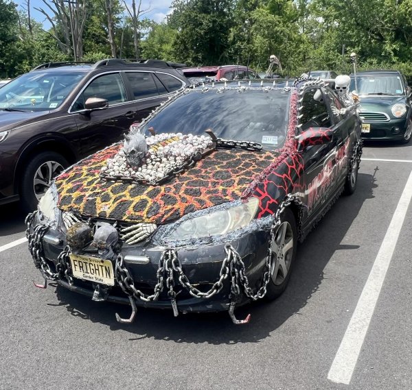 украшение автомобиля