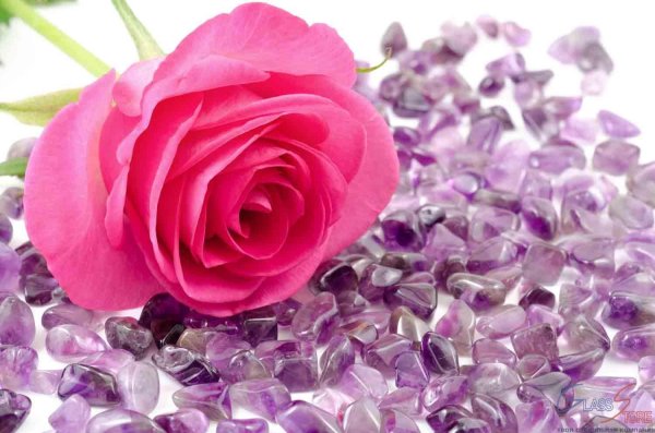 камень аметист