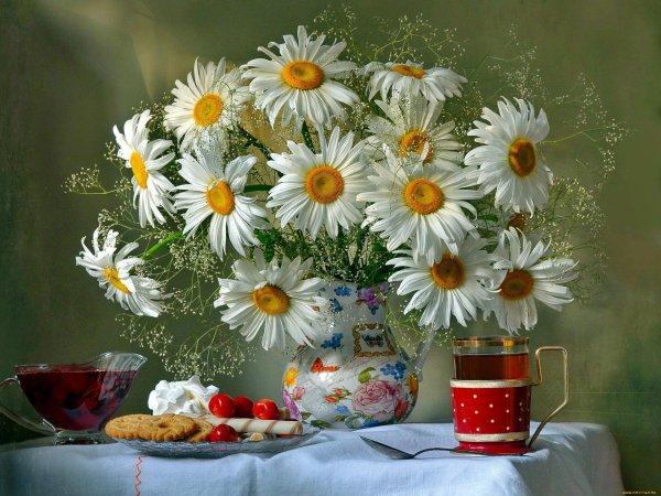 ромашка в вазе