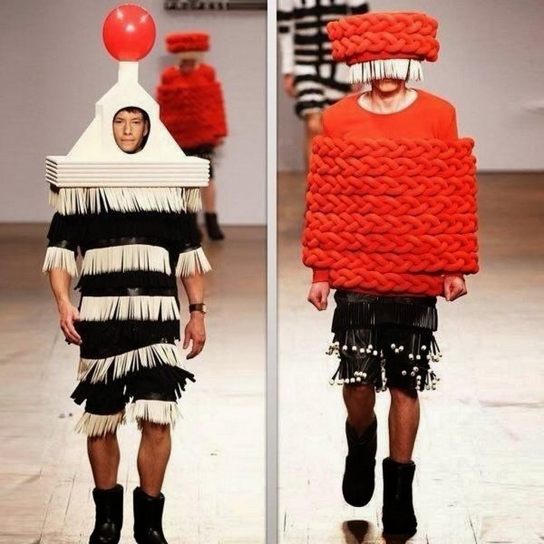 странные наряды