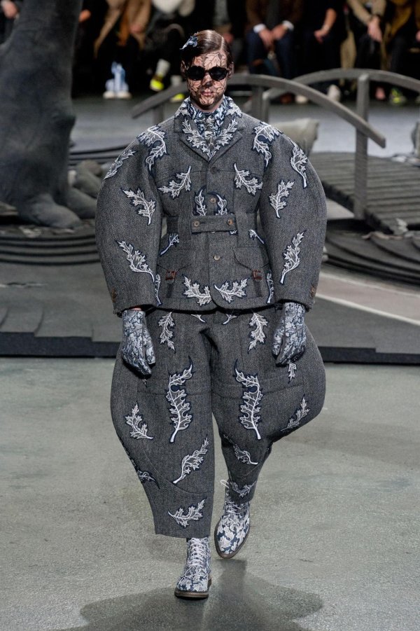 необычные мужские костюмы