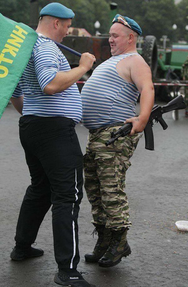 пьяные десантники