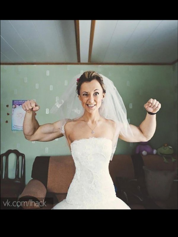 женщина бодибилдер