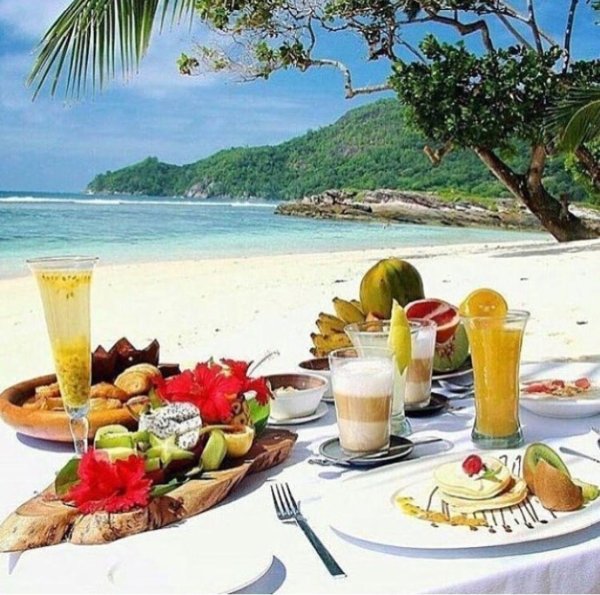 ужин на пляже