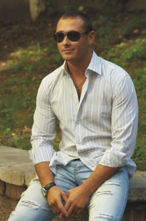 мужчина 45 лет