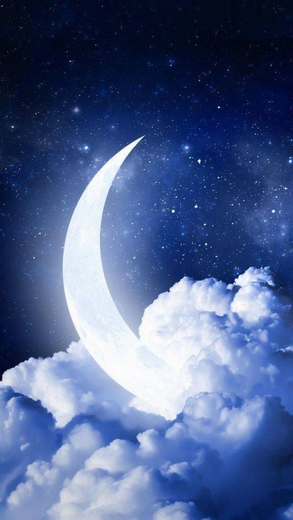 месяц на небе