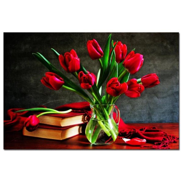 букет красных тюльпанов