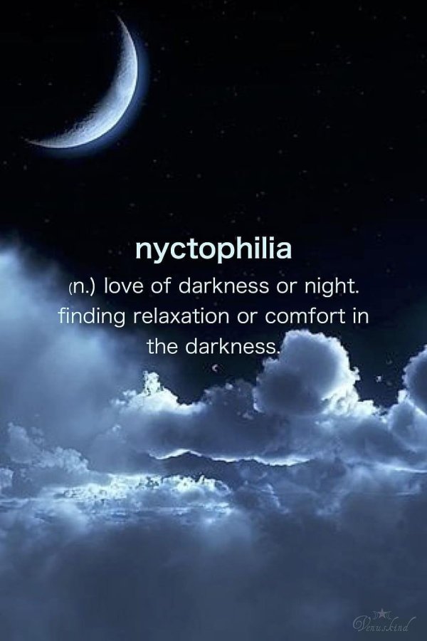 ночное небо с облаками