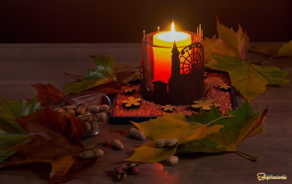 осенние свечи