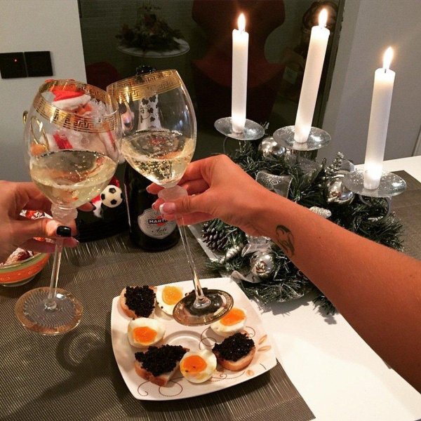 романтический стол