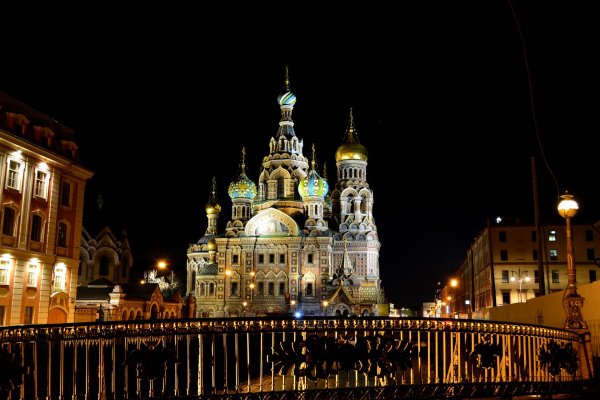 храм спасанакрови санктпетербург ночью