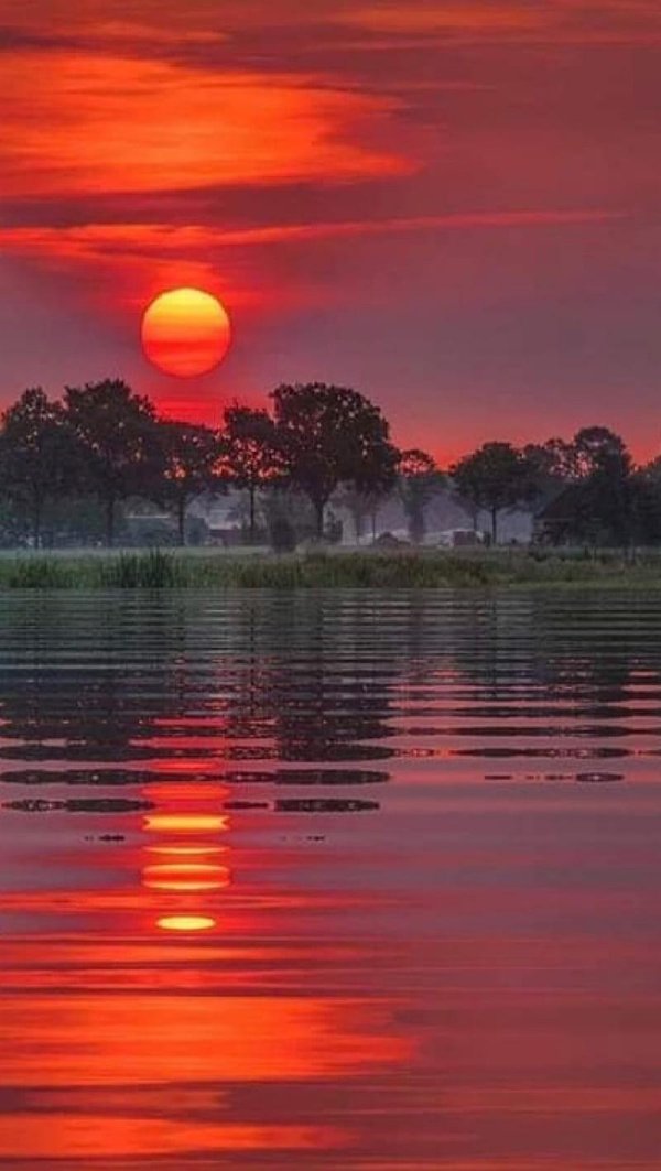 закат красный