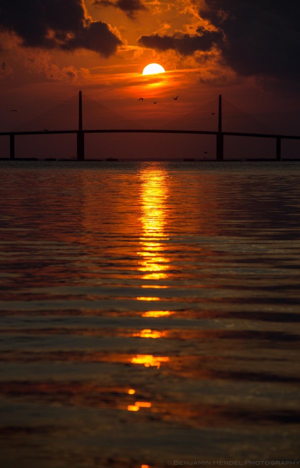 sunshine skyway bridge